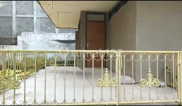 Rumah Hitung Tanah Batu Malang 2