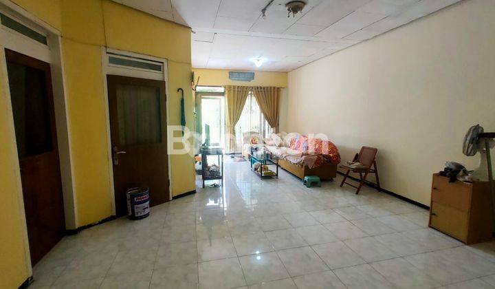 RUMAH 3 LT DI TAMAN GADING PANTAI SURABAYA 1