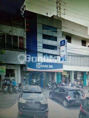 RUKO 3 LT DI KEDUNGDORO SURABAYA COCOK UNTUK SEGALA USAHA 1