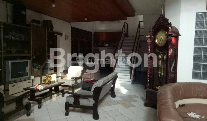 RUMAH LAMA 2 LT DI KUTISARI SELATAN SURABAYA SIAP HUNI 1