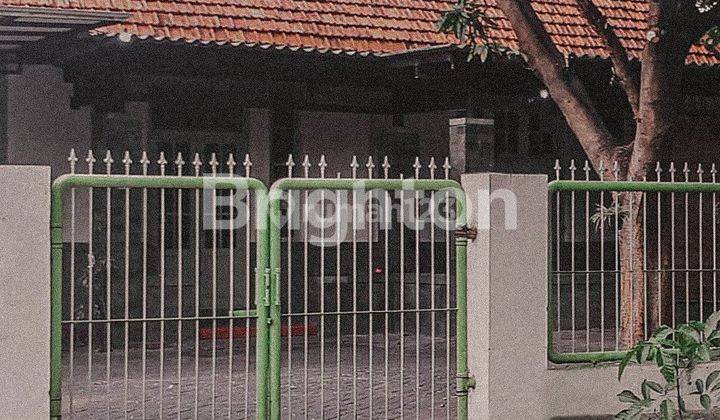 RUMAH LOKASI STRATEGIS 1 LT DI DARMO SURABAYA 1