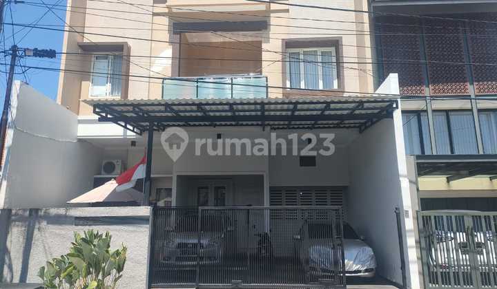 Dijual Rumah Bangunan Baru Denah ruang bagus Komplek perumahan penjaringan sari 2 surabaya Depan gedung graha YKP