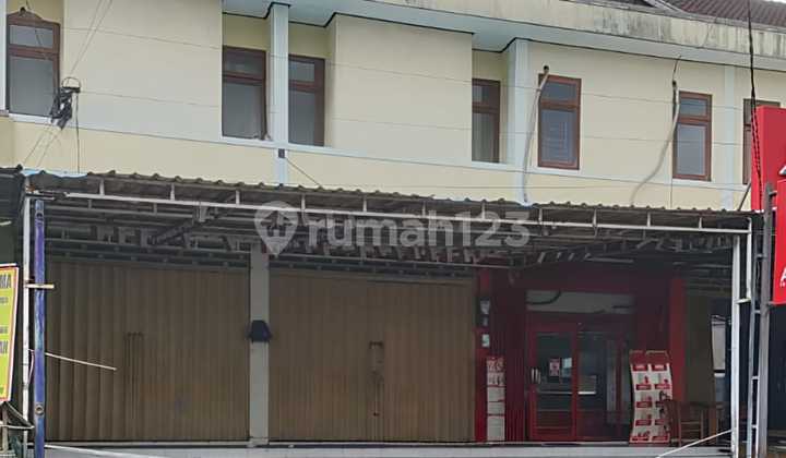 Twin Units 104m 2fl In The City Center And Crowded Area