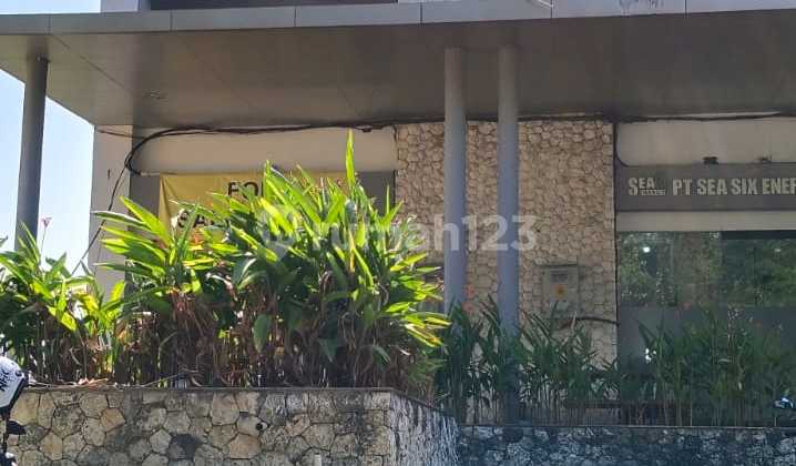 Premium 3-Story Shop-House in Elite Commercial Area Siligita Nusa Dua 1