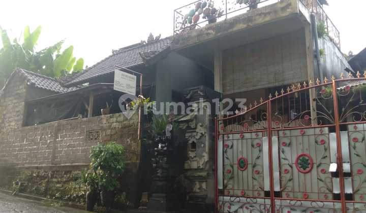 Charming 4BR House in Tabanan, Mountain View, 200m² Land Certificate Charming 4BR House in Tabanan, Mountain View, 200m² Land Certificate