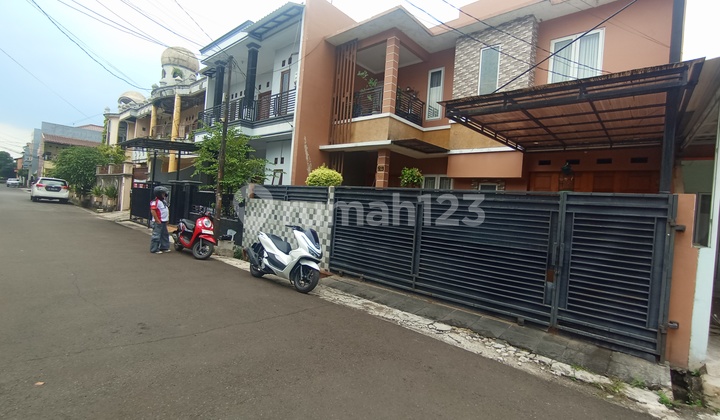 Beautiful Cheap Ready-to-Live House Eligible for Bank KPR 2