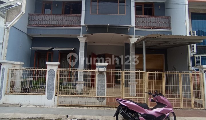 Rumah Mewah Murah Siap Huni Di Komplek Elit