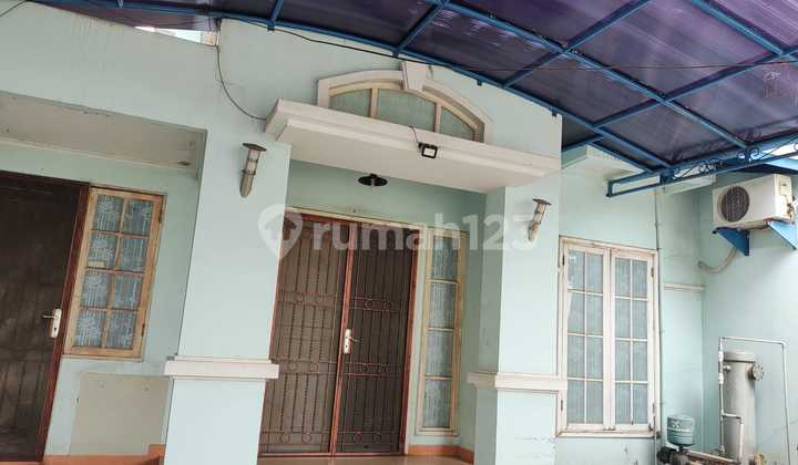 Rumah Luas Dengan Kamar Yang Banyak Kamar Dekat Sportclub Rumah Luas Dengan Kamar Yang Banyak Kamar Dekat Sportclub