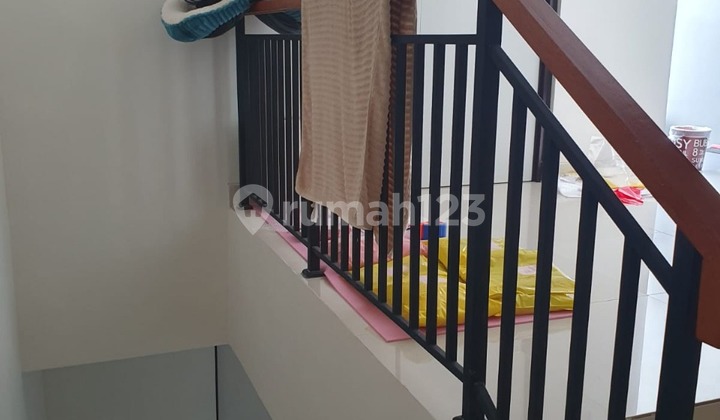 Rumah Lokasi Siap Huni, Strategis, Bebas Banjir, Luas Di Cheryville Grandwisata 2