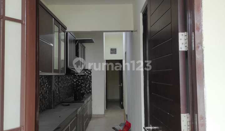 Rumah Mewah Dengan Sportclub Didalam Cluster Dekat Dengan Berbagai Fasilitas Kota Harapan Indah 2