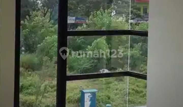 Rumah Mewah Dekat dengan Berbagai Fasilitas Kota Harapan Indah dan Sportsclub 2