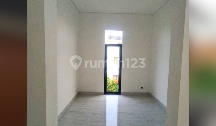 Di Jual Rumah 3 Lantai Harga 2 Lantai 2