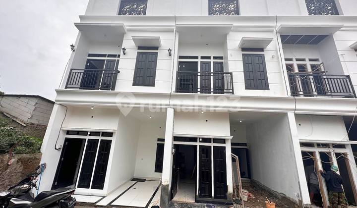 Dijual Murah Rumah 2 Lntai Roopof 2