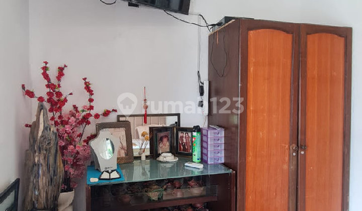 New Furnished 2-Story House in Karawaci 2