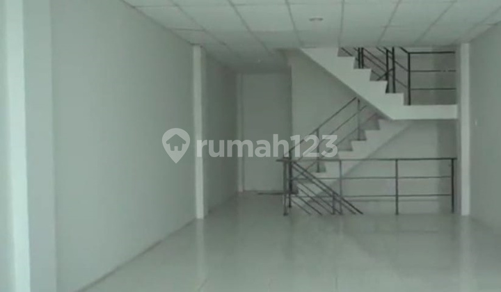 New and Ready-to-Use Shop House in Periuk, Tangerang City S6555 2