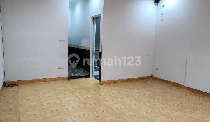 Ruko 3 Lantai Full Renov Semi Furnished di Gading Serpong S9449