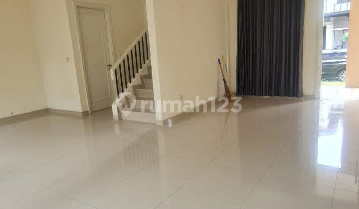 Two-Story Large House Near Suvarna Sutera Golf Club