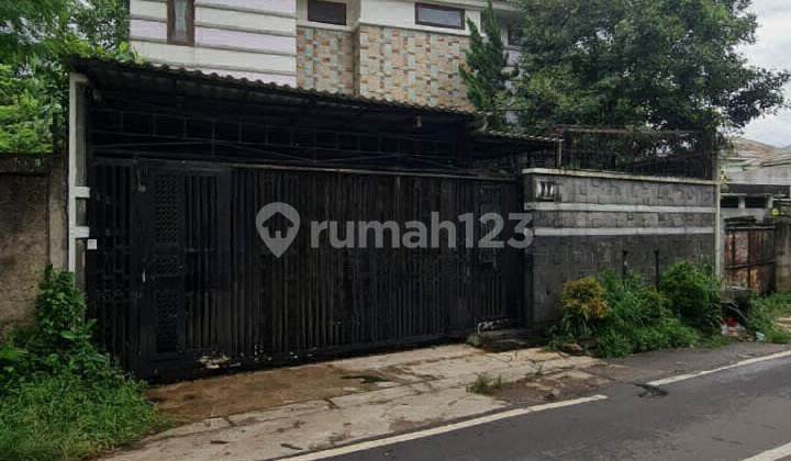 Rumah 2,5 Lantai Siapa Huni Bintaro Tangerang Selatan S9258