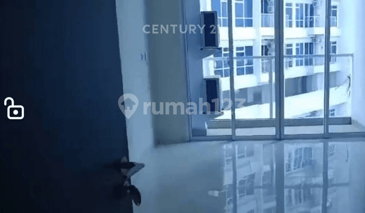 Puri Mansion Tower Crystal 18th Floor 3BR S8870 Apartment 1