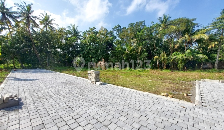 Affordable Jogja House in Pengasih, 5 Minutes to YIA Airport, Safe SHM