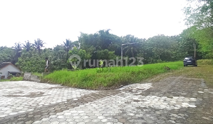 Giripeni Wates, Classic Affordable House for Sale Near Wates-Jogja Toll Gate