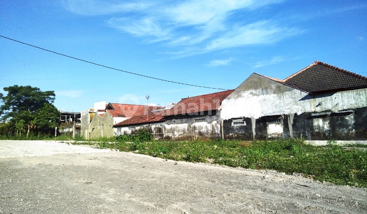 Tanah Sleman Dekat Ugm di Jalan Damai. SHM Pekarangan Siap AJB Cocok Dibangun Kos Mahasiswa dan Pekerja Tanah Sleman Dekat Ugm di Jalan Damai. SHM Pekarangan Siap AJB Cocok Dibangun Kos Mahasiswa dan Pekerja