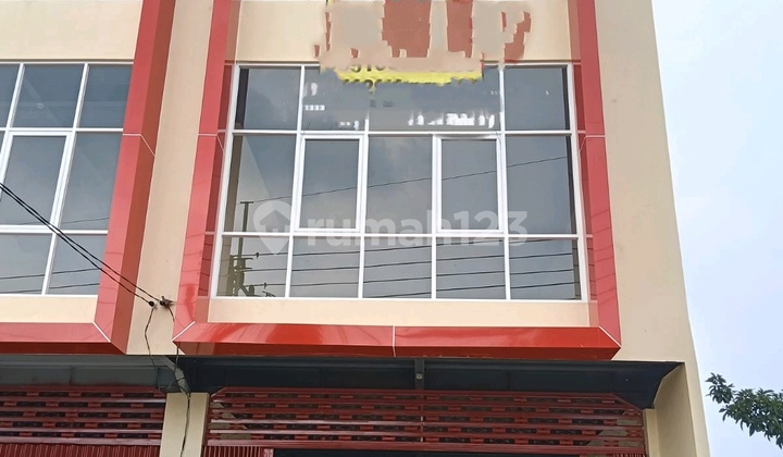 New 3-Story Shop House in Kedamean Driyorejo, Gresik, Strategic Location New 3-Story Shop House in Kedamean Driyorejo, Gresik, Strategic Location