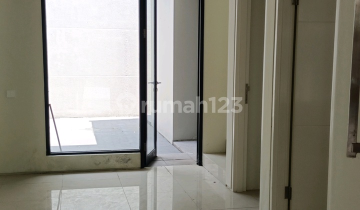 rumah disewakan northwest lake Citraland rumah disewakan northwest lake Citraland