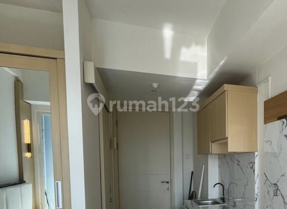 Luxurious, Safe, Comfortable & Classy Residence Luxurious, Safe, Comfortable & Classy Residence