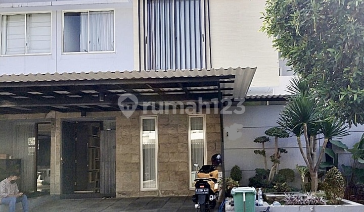 A nice house in Graha Natura for sale, Move-in Ready, Green and Peaceful 1