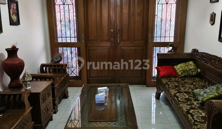 Rumah 4 Kamar Dijual Babatan Pratama Wiyung Surabaya Strategis Rumah 4 Kamar Dijual Babatan Pratama Wiyung Surabaya Strategis