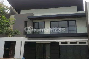 Dijual Rumah Woodland