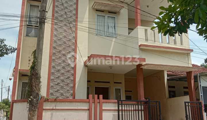 Rumah 2 Lantai 750 Juta - Siap Huni