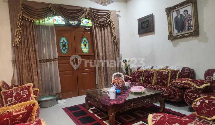 Rumah Mewah Luas 500 M² Lokasi Strategis Di Jagakarsa, Garasi 5 Mobil 2
