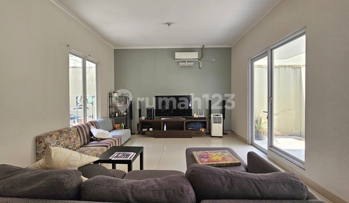 For Sale San Lorenzo Illago Gading Serpong House Ready to Occupancy Freehold Title