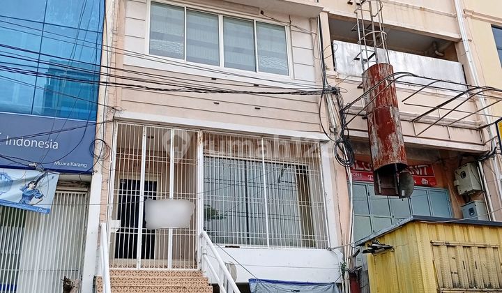 For Rent: Muara Karang Raya Shop House, Strategically Located in the City Center