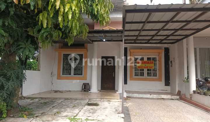 Rumah Dalam Cluster Di Kotawisata 2