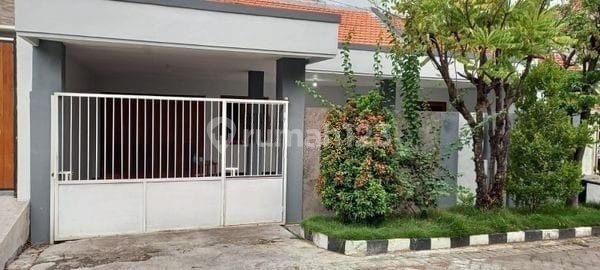 Dijual Cepat Rumah Rungkut Asri 2 Lantai Bagus Strategis Surabaya Dijual Cepat Rumah Rungkut Asri 2 Lantai Bagus Strategis Surabaya