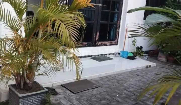 For Sale: 1.5-Story House in Kalikepiting Jaya, Excellent Condition, Ready to Occupy, Strategic Location. 2