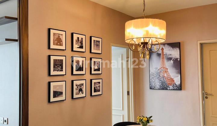 For Rent/Sale 2 Bedroom Apartment Fully Furnished Luxury The Peak Tunjungan Plaza Central Surabaya