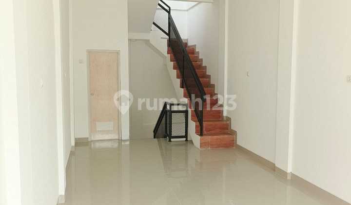 Cheap Sale 2-Story Shop House On The Side Of Albaidho I Street, Lubang Buaya 2