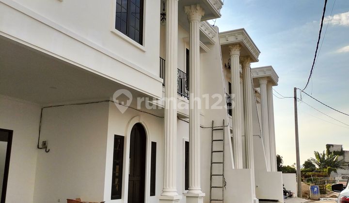 Rumah 2 Lantai Lokasi Strategis - di Jl. Pahlawan Revolusi Pondok Bambu 2