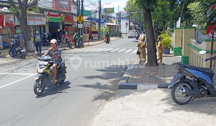 Rumah 2 Lantai Lokasi Premium - Jl. Ciracas, Jakarta Timur 2