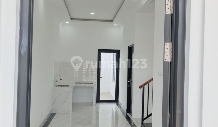 For Sale 2-Story House in Premium Location Pondok Bambu 2