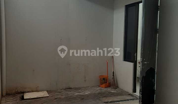 Rumah Type Mezzanine di Cluster Shinano, Cakung Jakarta Timur 2