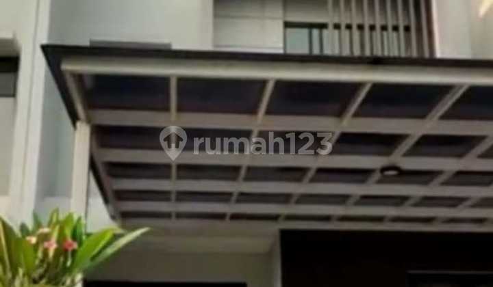 Rumah Siap Huni Dengan Semi Furnished Hanya Selangkah Ke Kuliner JGC di Cluster Shinano Jakarta Timur