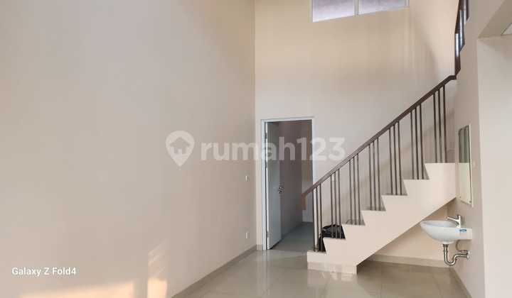 For Rent Neat Semi-Furnished House in Cakung, East Jakarta