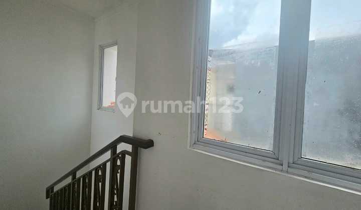 Rumah Eksklusif & Nyaman di Cluster La Seine, Cakung Jakarta Timur 2