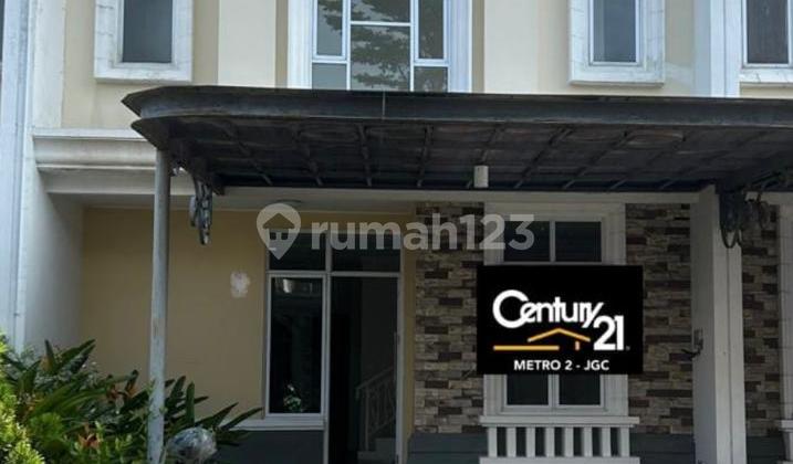 For Sale 2-Story House in La Saine Cluster JGC Cakung East Jakarta