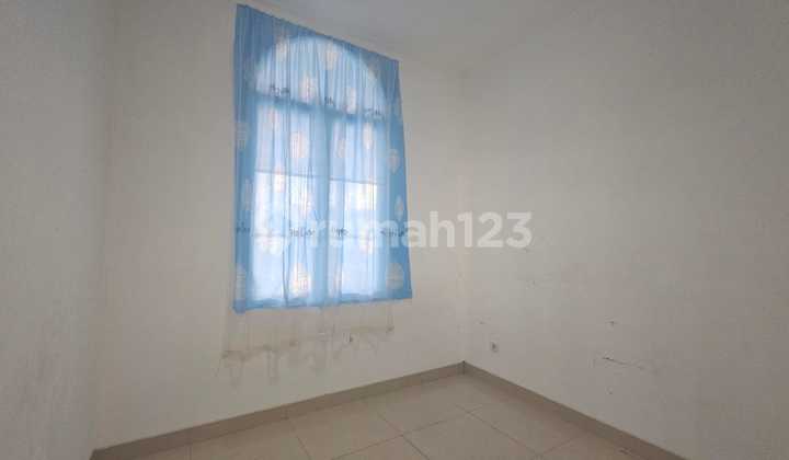 Nice Ready-to-Live House in South Thames Cluster, Cakung, East Jakarta